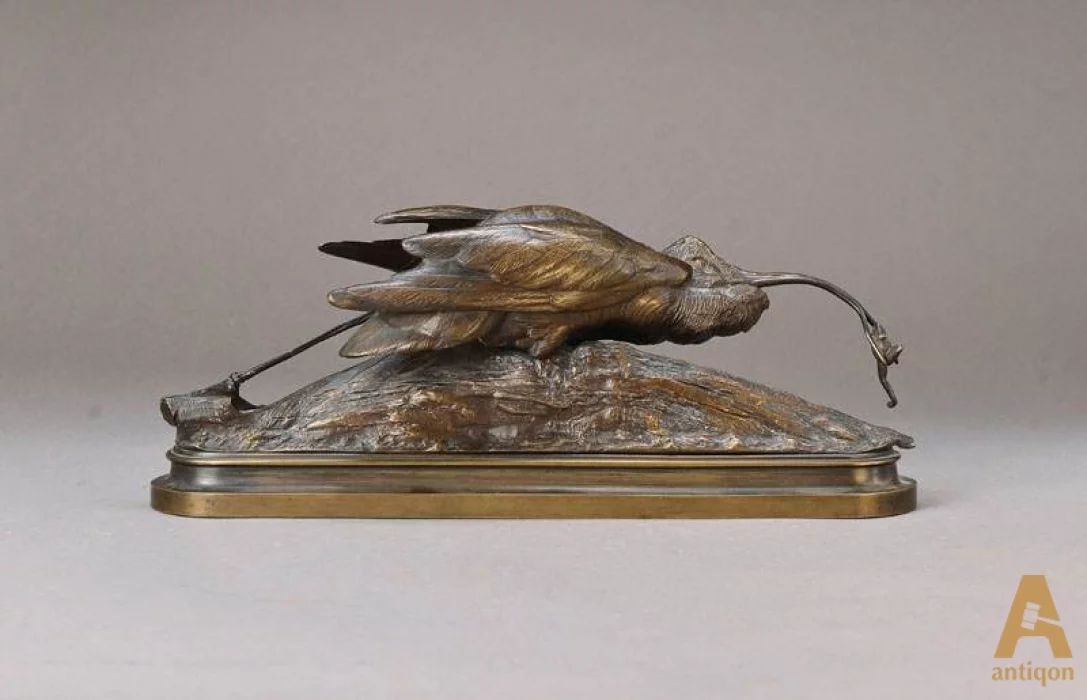 Бронзовая скульптура птицы ибис