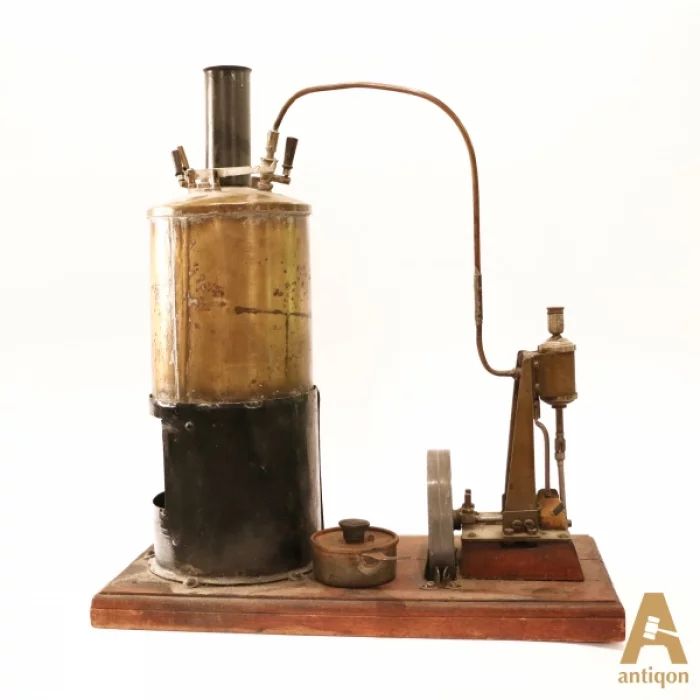 Steam engine model 