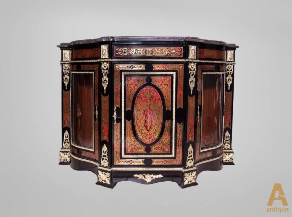 Cabinet in Boule style