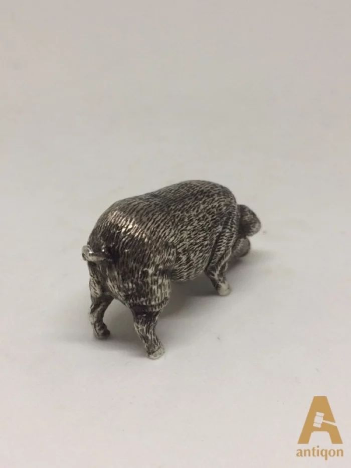Miniature figure "Pig"