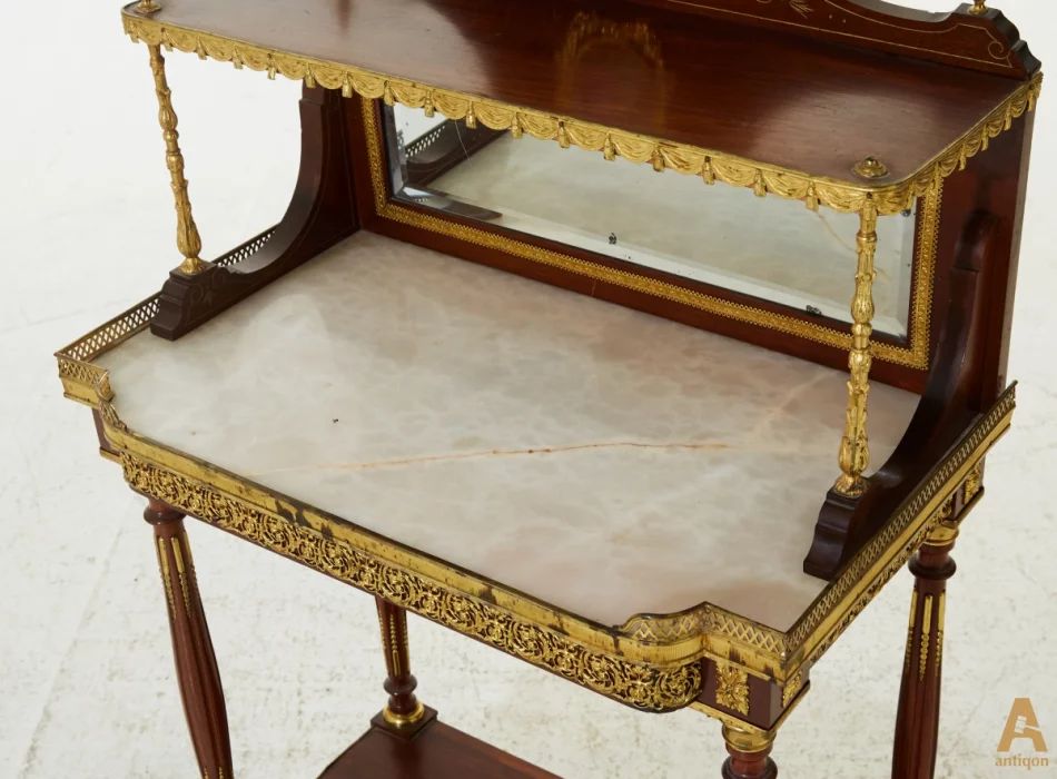 Etagere Louis XVI