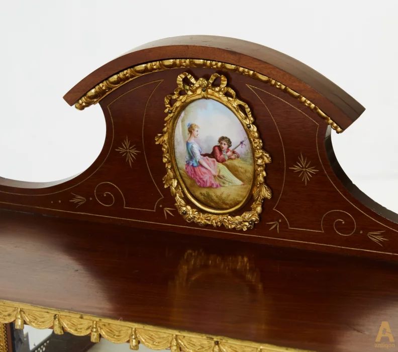 Etagere Louis XVI