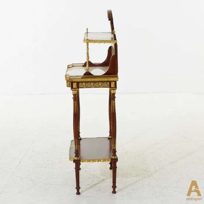 Etagere Louis XVI