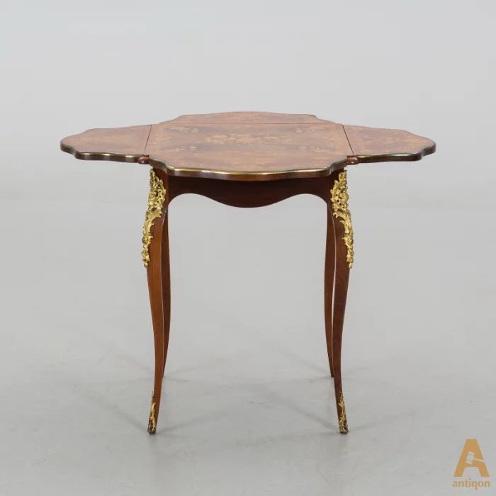 Card Table