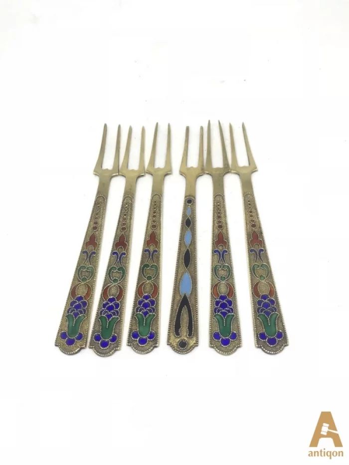Six silver fork for lemon