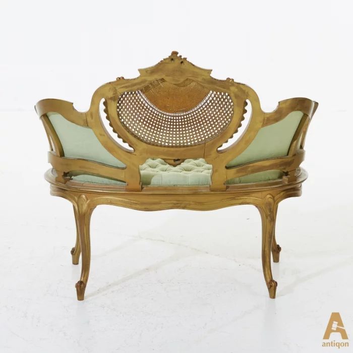 Sofa Louis XV stilā