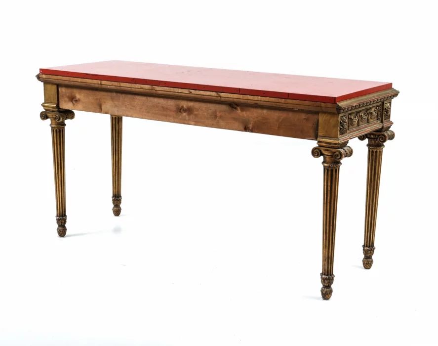 Консоль в стиле Louis XVI.