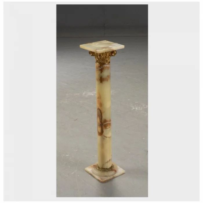 Pedestal, Column