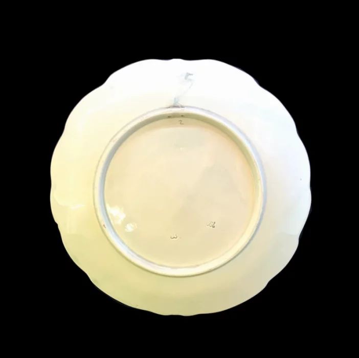 Faience dish "Three Swans"