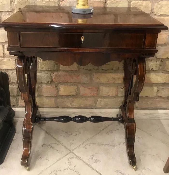 Needlework table
