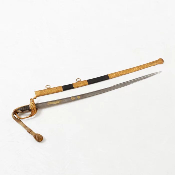 Sabre dofficier dans un fourreau. 1871 