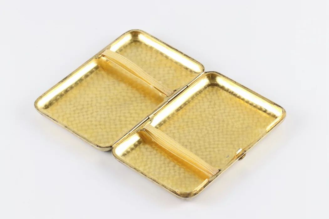 Estonian silver cigarette case in Russian style. 1920s. 