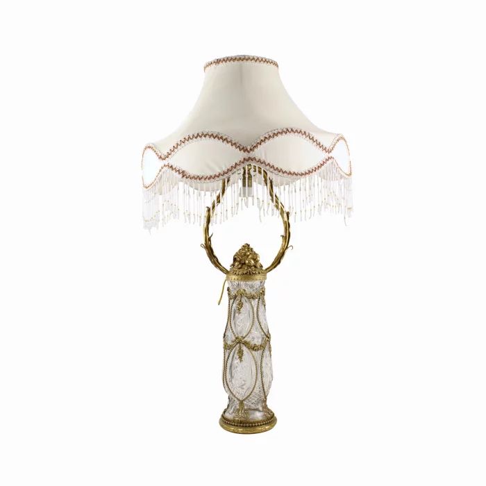 Table lamp