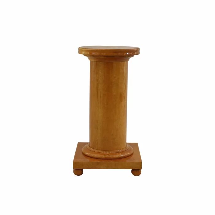 Pedestal, Column