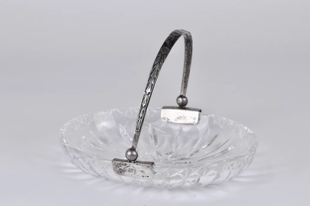Crystal candy bowl in silver. Latvia