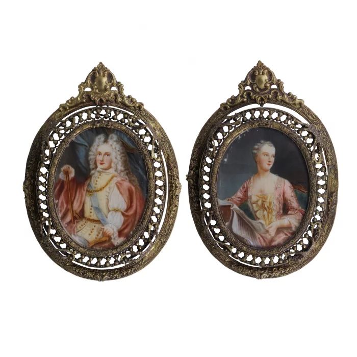 Paire de portraits miniatures "Louis XV" et "Marquise de Pompadour" 