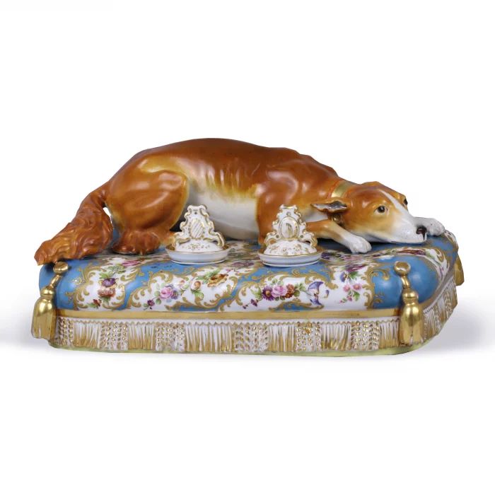 Porcelain inkstand Favorite dog of Catherine II. France, Jacob Petit, circa 1840 
