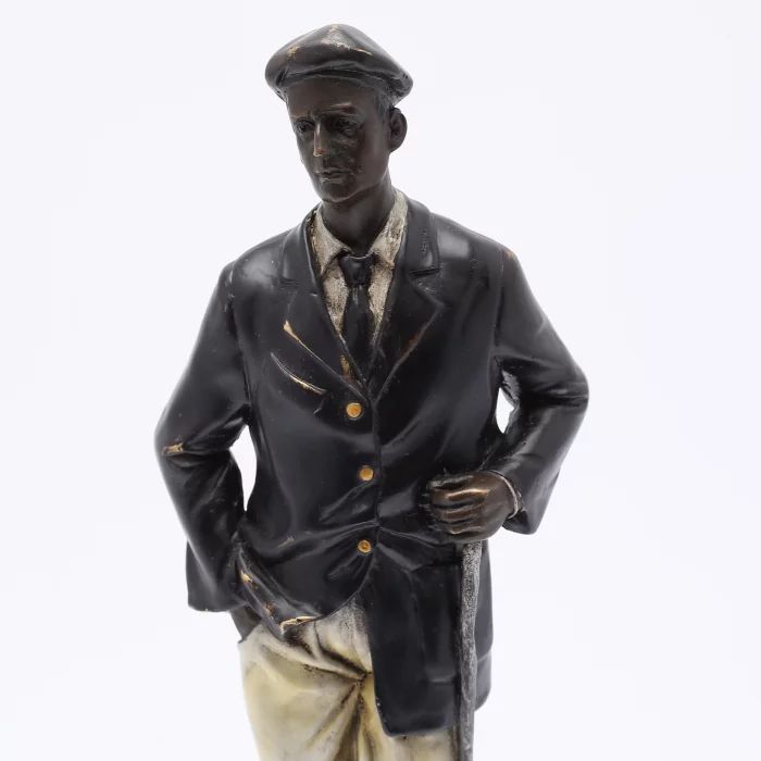 Bronze sculpture Golfer