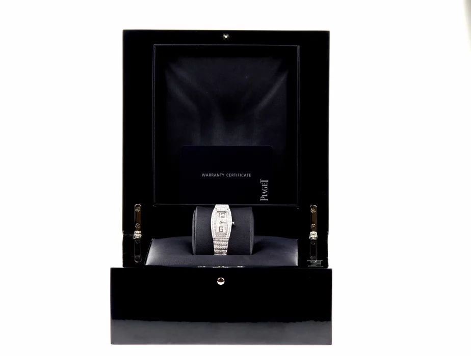 Women`s watch Piaget Limelight Tonneau Quartz 18K gold with diamonds. 