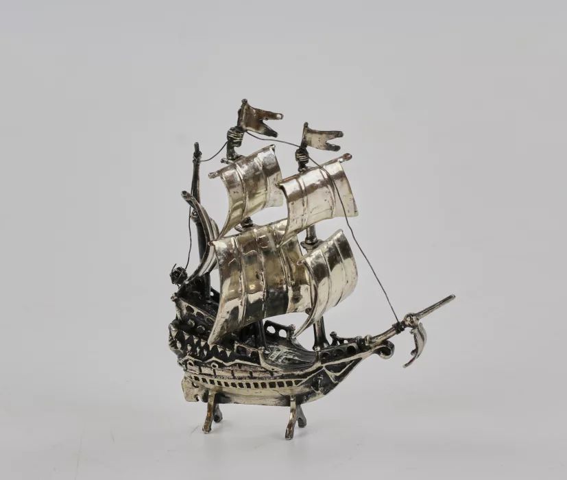 Miniature decorative en argent "Voilier"