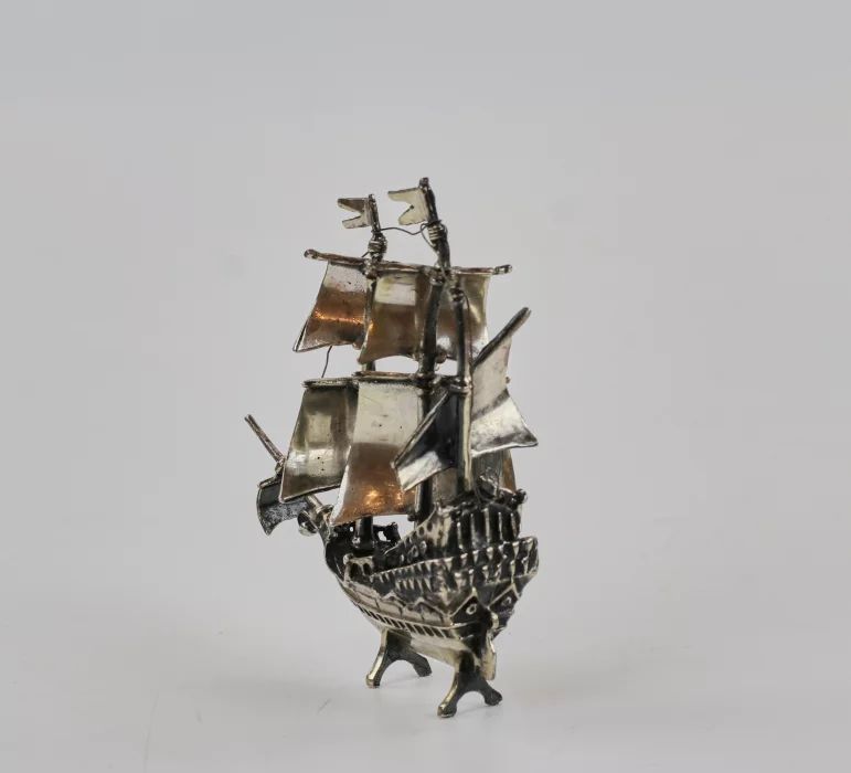 Miniature decorative en argent "Voilier"