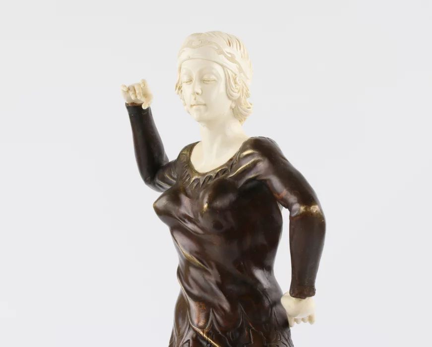 La danseuse en bronze Art Deco 