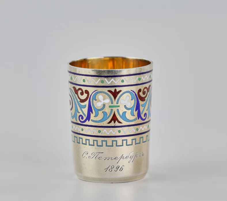 Verre à liqueur en argent 