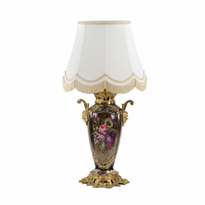 Lampe en porcelaine dans le style de Napoleon III