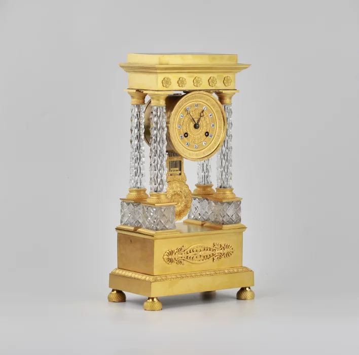  Mantel clock in Empire style