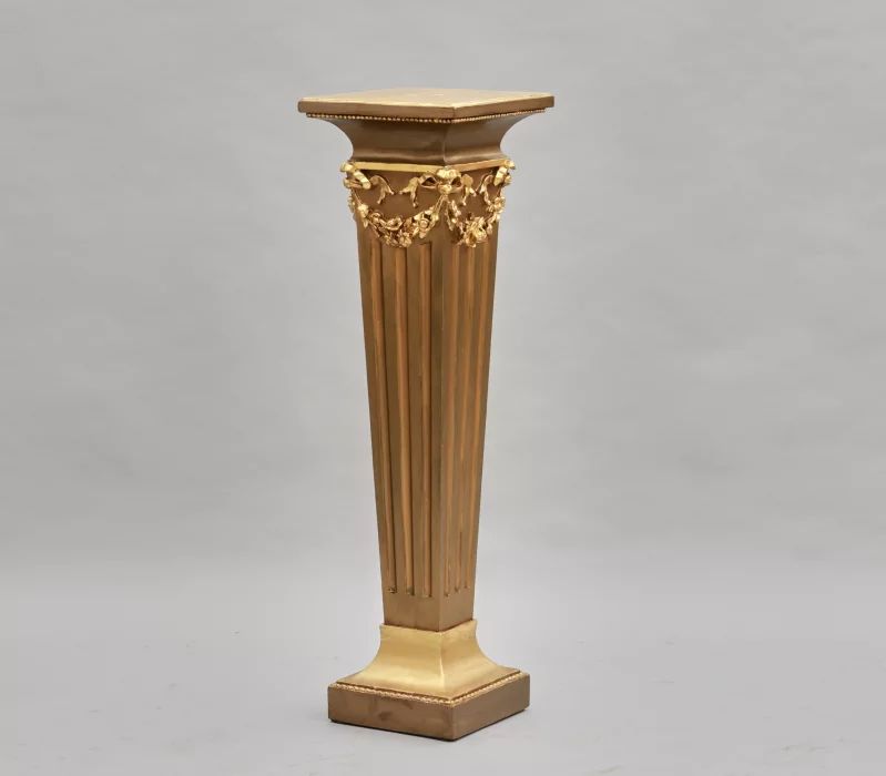 Pedestal, Column