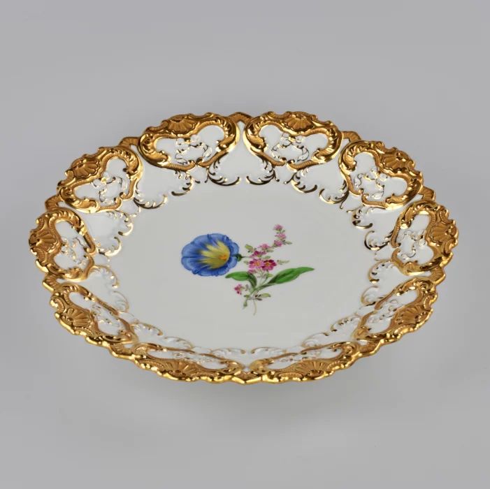Decorative plate Meissen.