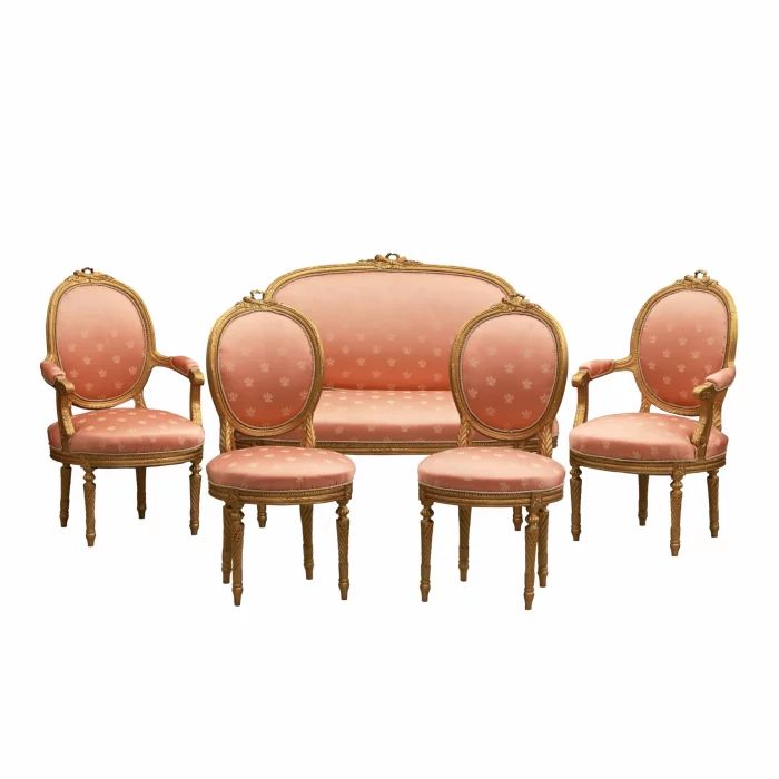 Ensemble de meubles de 8 pièces. La France au tournant du XIXème siècle. 