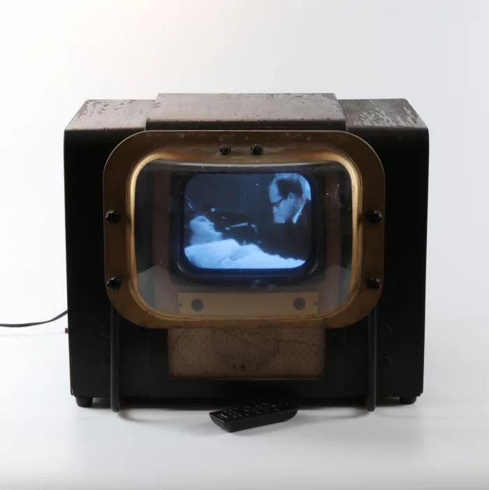 An object. TV KVN 49. 1955.