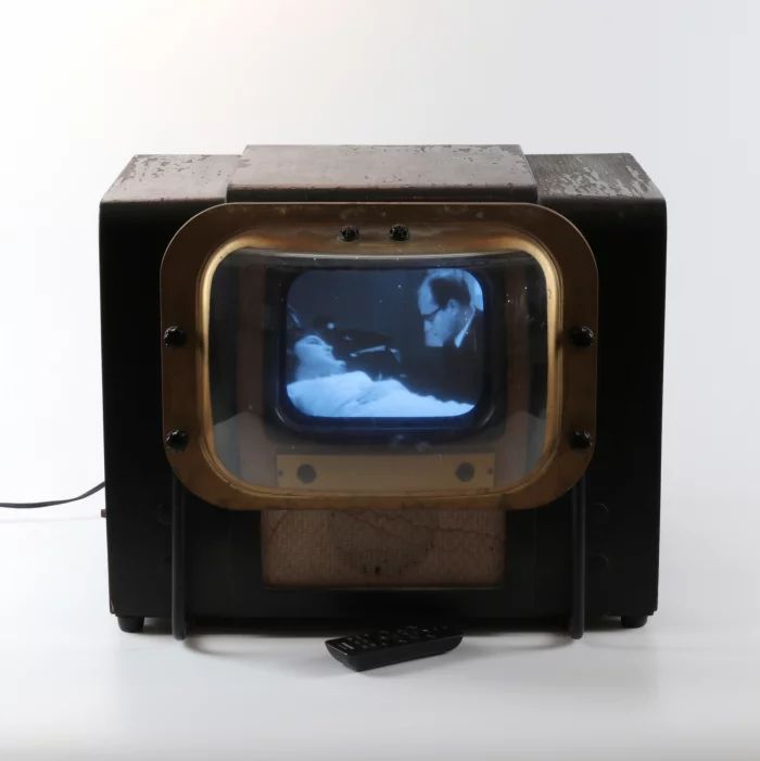 An object. TV KVN 49. 1955.