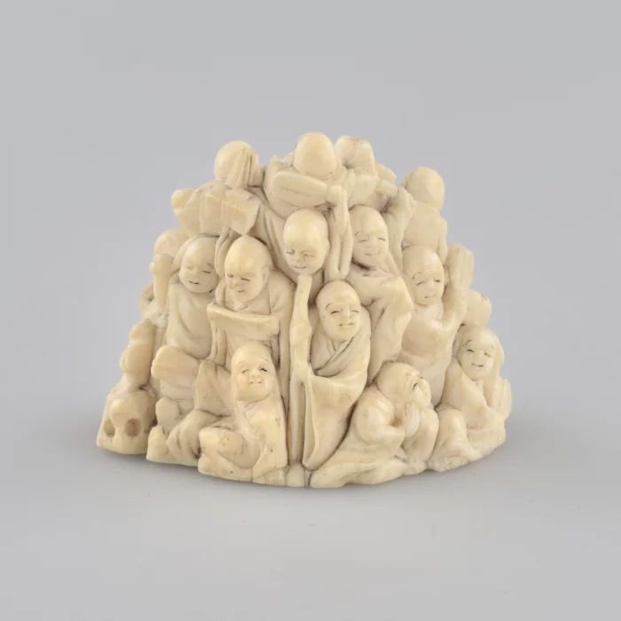 Netsuke "Pyramid of Bud".