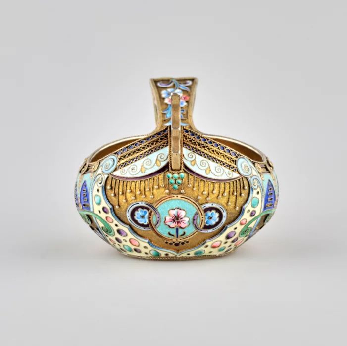 Декоративный ковш, живописной и перегородчатой эмали. Россия, Москва, 1910-е.