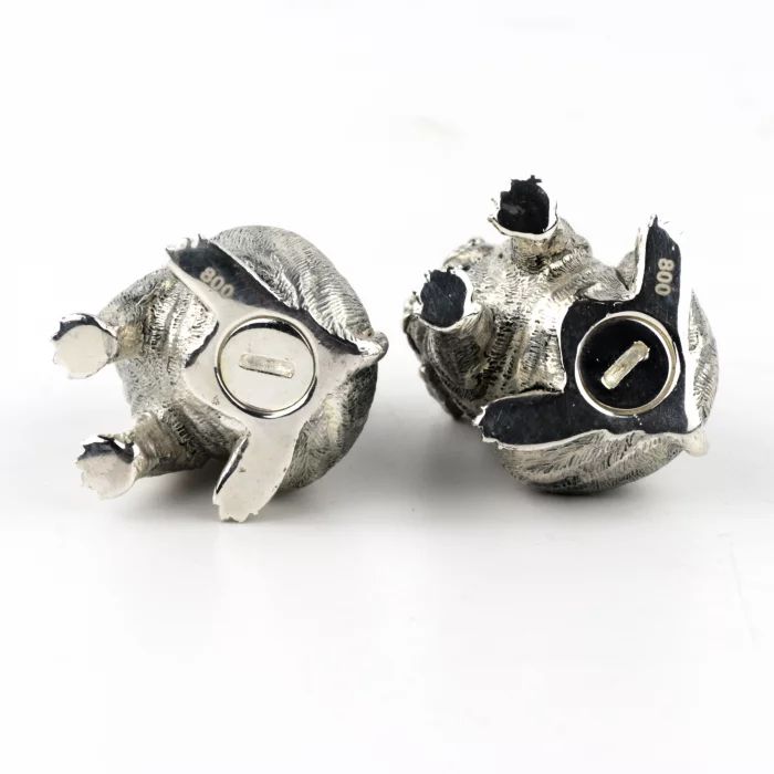 Paire de salières en argent "Carlins". 