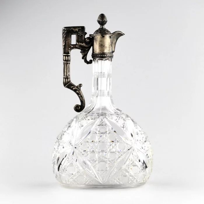 Carafe à liqueur russe, cristal en argent. Moscou 1907-1913 