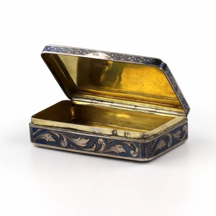 Russian silver snuffbox of the 19th century. 