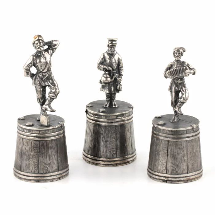 Ensemble de verres en argent "Dancing man". Russie.