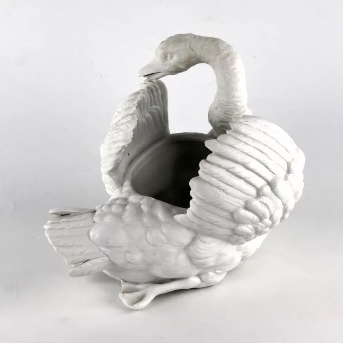 Jardiniere Swan