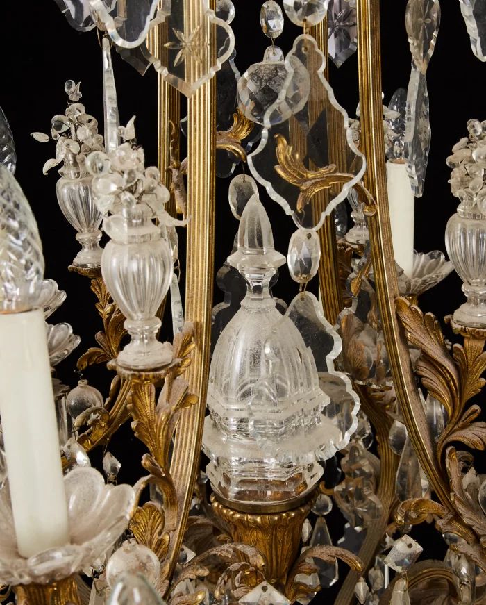 Lustre en bronze de style Rococo 