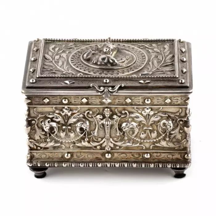 Jewelry box by E&S INV brand. 19th  20th century.