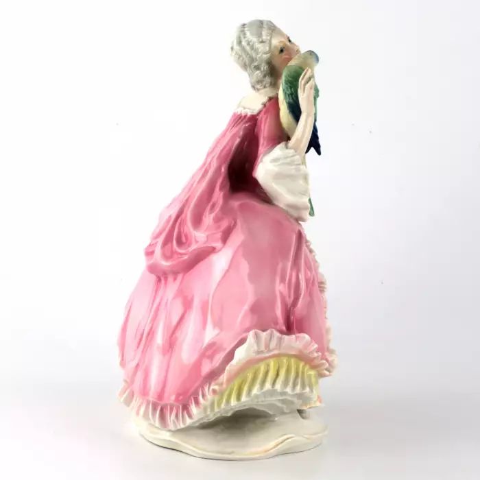 Figurine en porcelaine Dame au perroquet Karl Ens