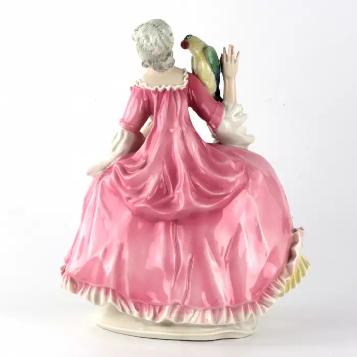 Figurine en porcelaine Dame au perroquet Karl Ens