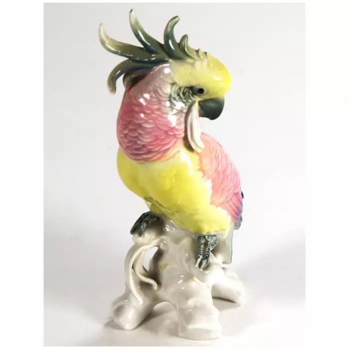 Figure of a pink parrot. Karl Ens