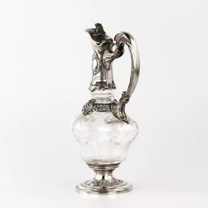 Paul Buoton & Cie. Magnifique carafe en verre à vin en argent. 