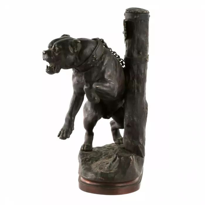 Charles Valton. Mastiff en bronze sur une chaîne. 