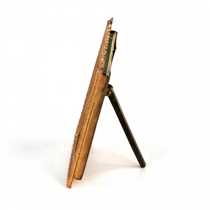 Miniature photo frame, gilded brass. 