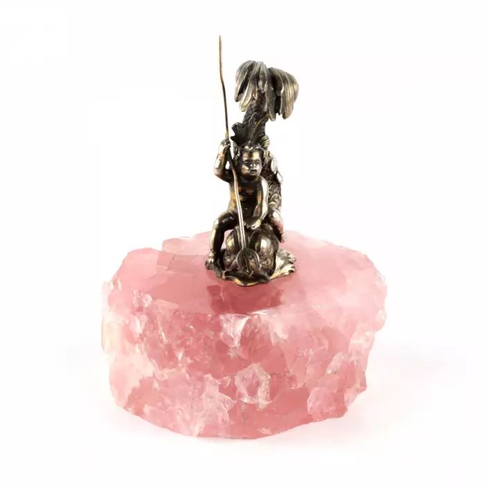 Silver miniature on quartz. Baby - newt on the hunt. 